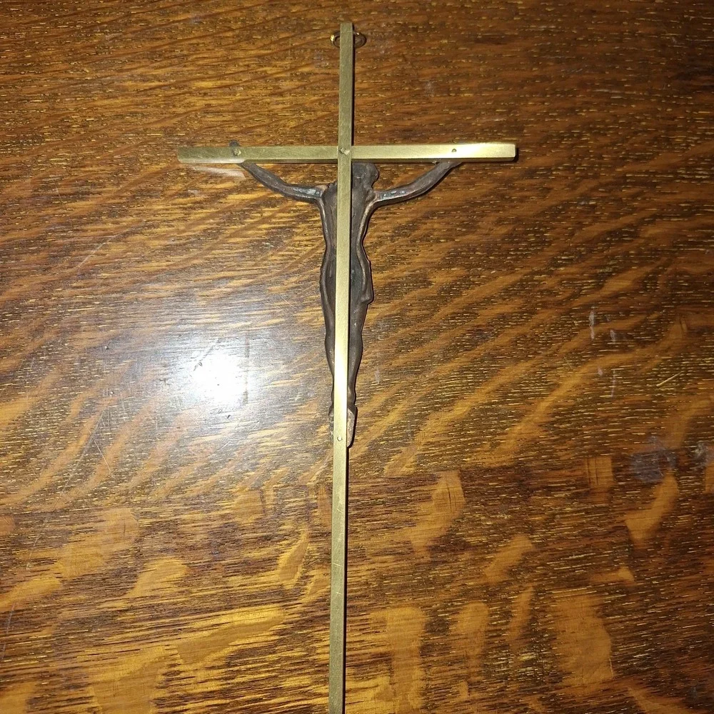 Brass Wall Crucifix INRI Vintage 10